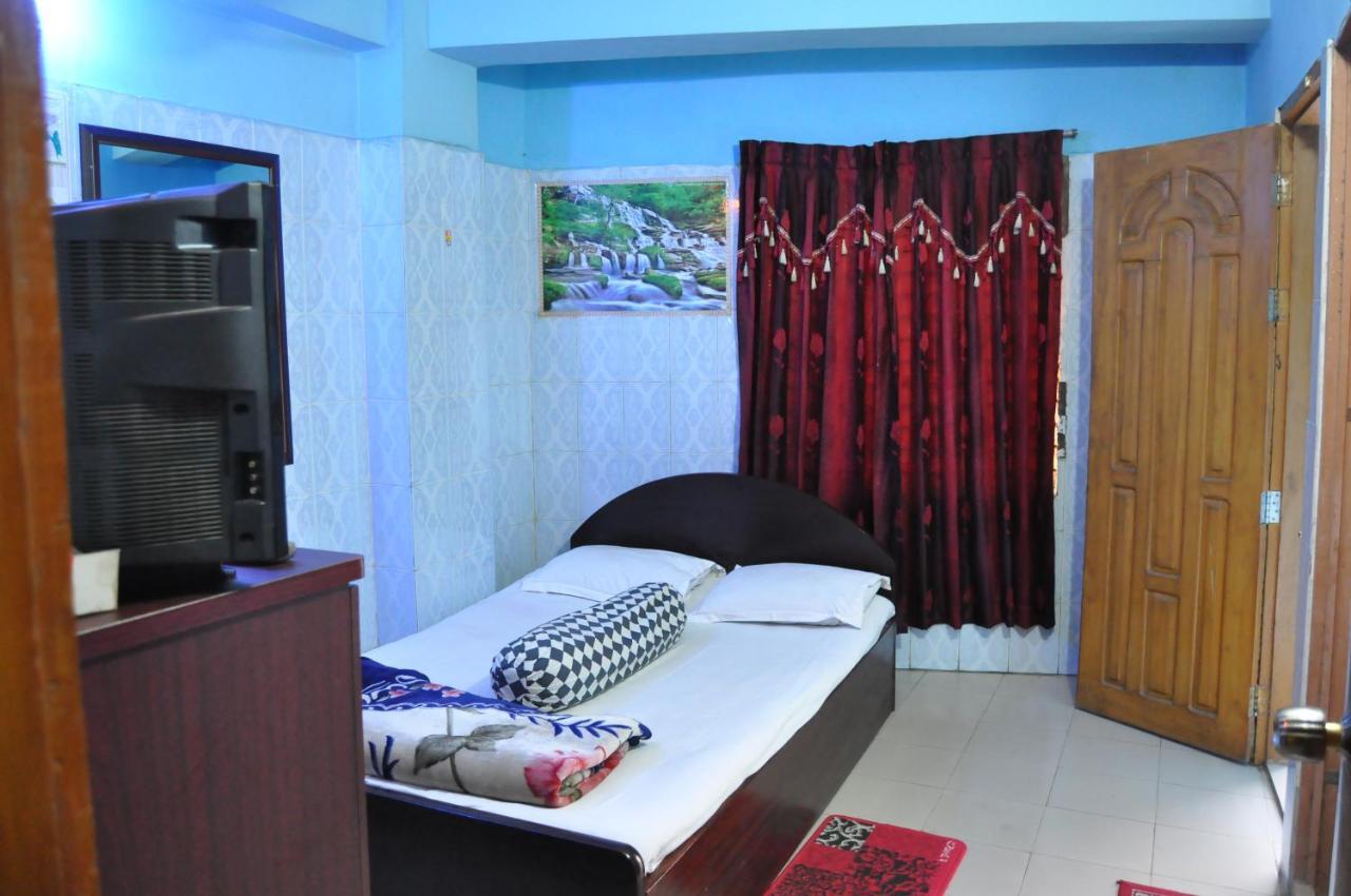 Hotel Hilton City Читагонг Екстериор снимка